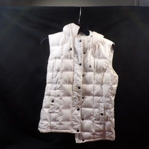 Gap White Puffer Vest